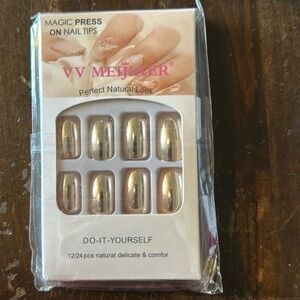 Metallic False Nails